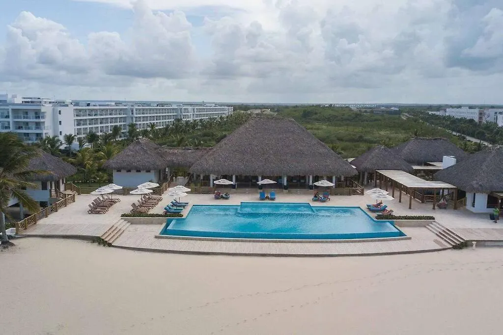 Modern & Relaxing Penthouse Lake And Golf View Punta Cana Appartement