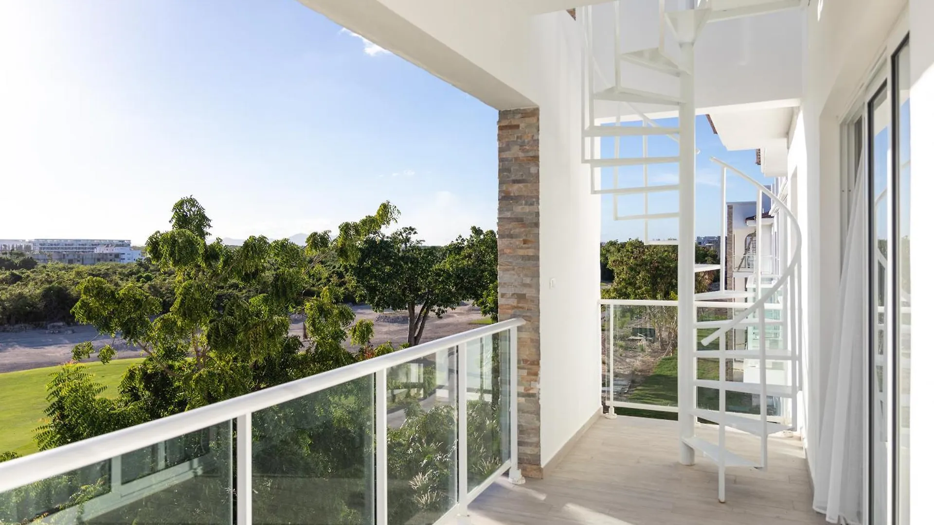 Modern & Relaxing Penthouse Lake And Golf View Punta Cana